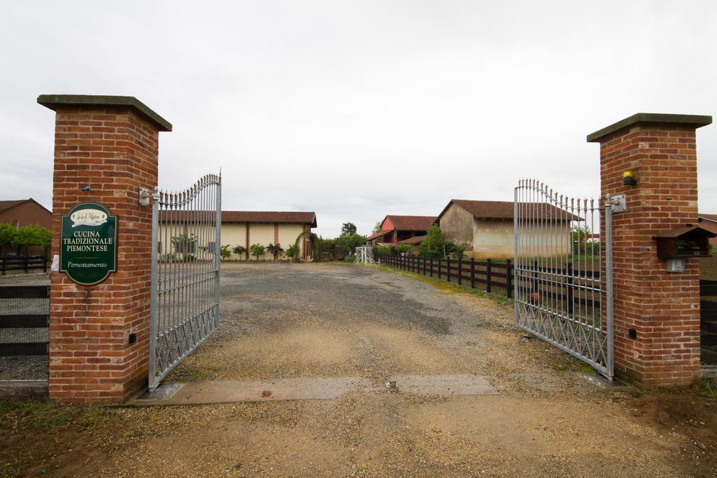 Agriturismo La Ca 'D Majin Poirino Exterior foto