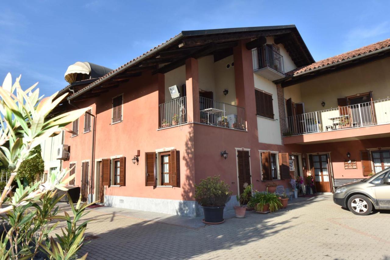 Agriturismo La Ca 'D Majin Poirino Exterior foto